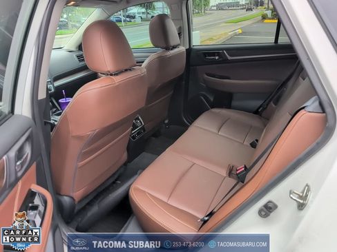 Used 2017 Subaru Outback 2.5i Touring w/ Popular Package #5A AWD/4WD image 6