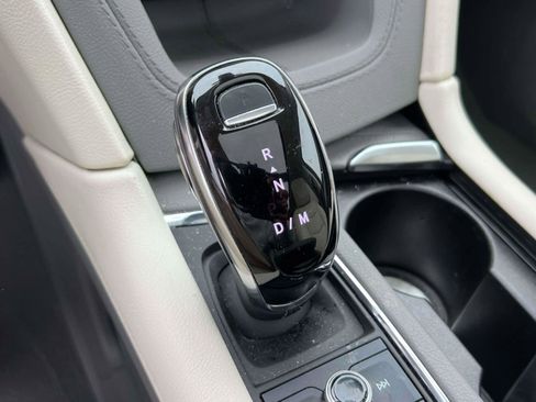 Certified 2023 Cadillac XT5 Premium Luxury image 15