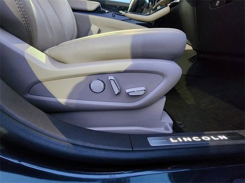 Used 2021 Lincoln Nautilus Reserve w/ Equipment Group 201A image 23