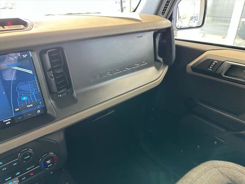 Certified 2025 Ford Bronco Big Bend image 37