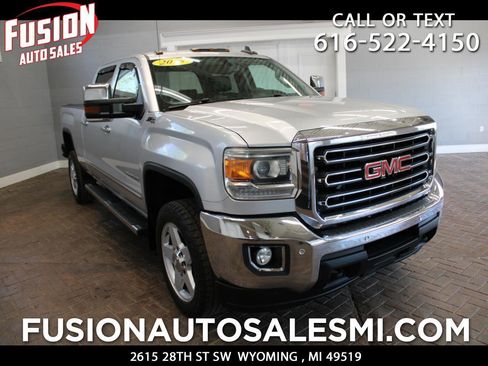 Used 2015 GMC Sierra 2500 SLT w/ Snow Plow Prep Package image 1