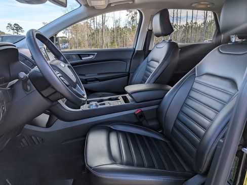 Certified 2024 Ford Edge SEL w/ Convenience Package image 24