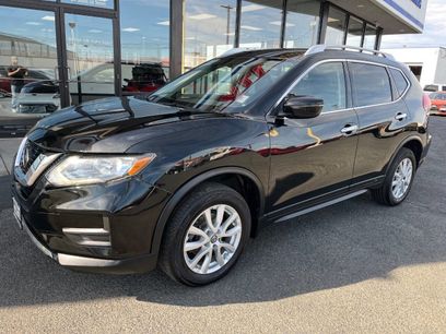 Used 2018 Nissan Rogue SV