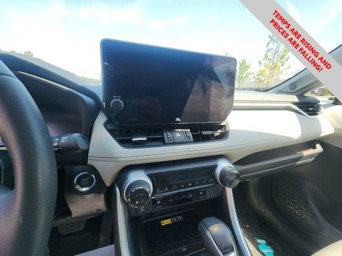 Used 2025 Toyota RAV4 Limited w/ Advanced Technology Package image 22