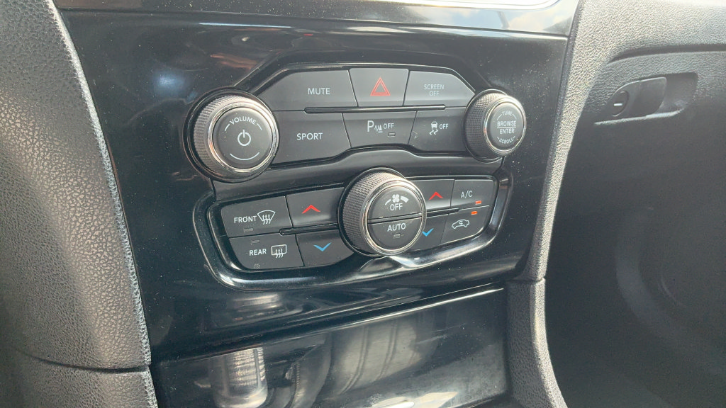 Certified 2022 Chrysler 300 S RWD image 16
