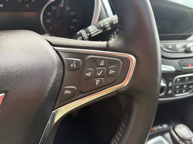 Used 2021 Chevrolet Equinox Premier AWD/4WD image 23