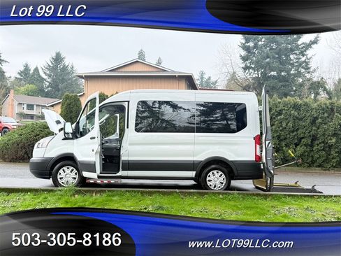 Used 2018 Ford Transit 150 XL image 37