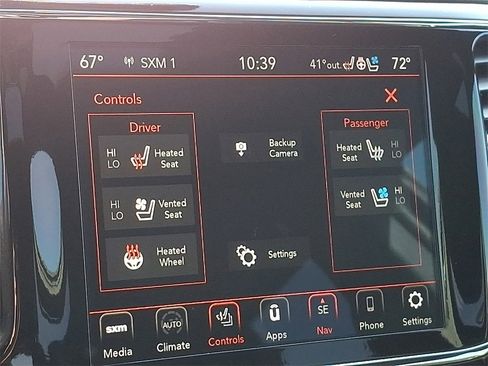 Used 2021 Jeep Grand Cherokee SRT image 24