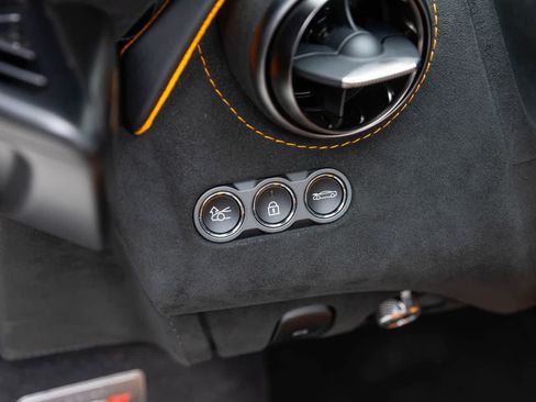 New 2027 McLaren 750S Spider RWD image 27