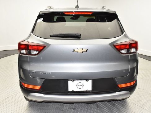 Used 2025 Chevrolet TrailBlazer LT FWD image 6