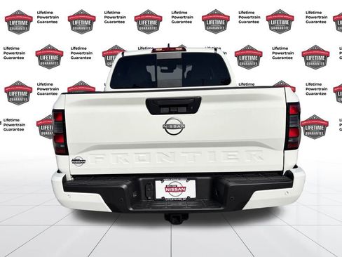 New 2026 Nissan Frontier SV image 4