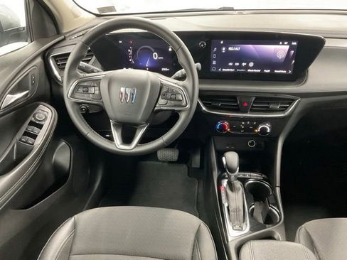Used 2025 Buick Encore GX Preferred AWD/4WD image 15