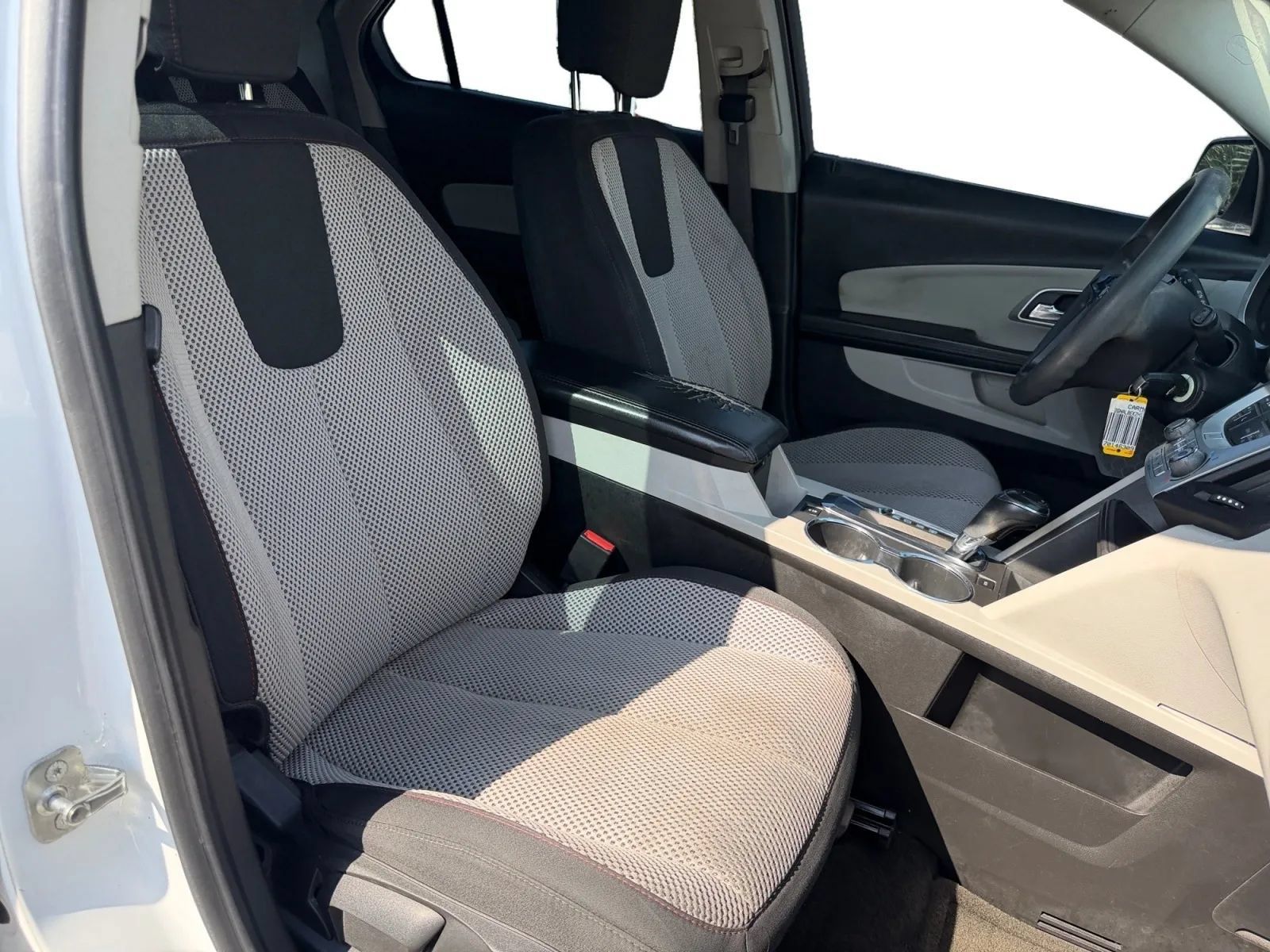 Used 2017 Chevrolet Equinox LS FWD image 18