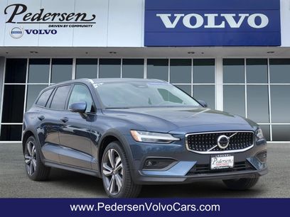Certified 2025 Volvo V60 B5 Cross Country Plus