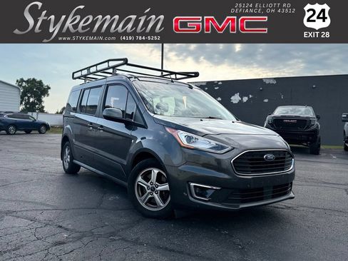 Used 2019 Ford Transit Connect Titanium FWD image 1