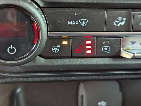 Used 2021 Ford Bronco Outer Banks image 25