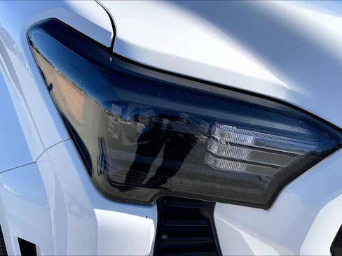 Used 2024 Toyota Tacoma SR image 26