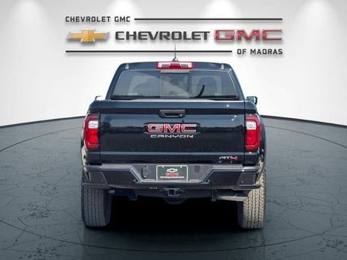 New 2026 GMC Canyon AT4 AWD/4WD image 4
