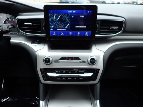 Used 2022 Ford Explorer XLT w/ Equipment Group 202A image 18