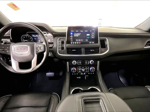 Certified 2021 GMC Yukon SLT w/ SLT Luxury Package image 13
