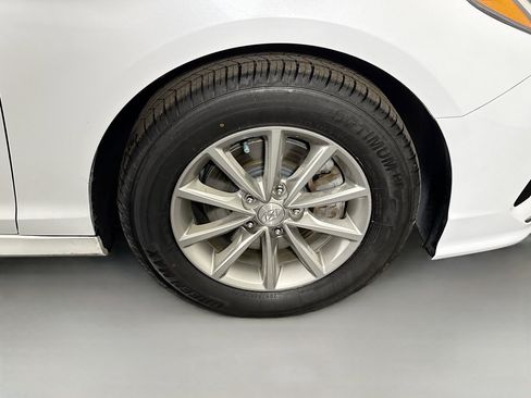 Used 2018 Hyundai Sonata SE w/ Cargo Package image 31