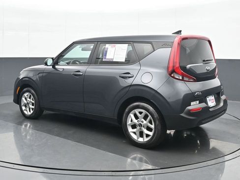 Used 2021 Kia Soul S image 4