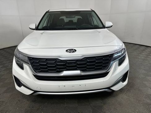 Used 2021 Kia Seltos LX image 8