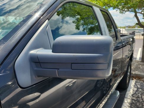 Used 2011 Ford F150 XLT AWD/4WD image 8