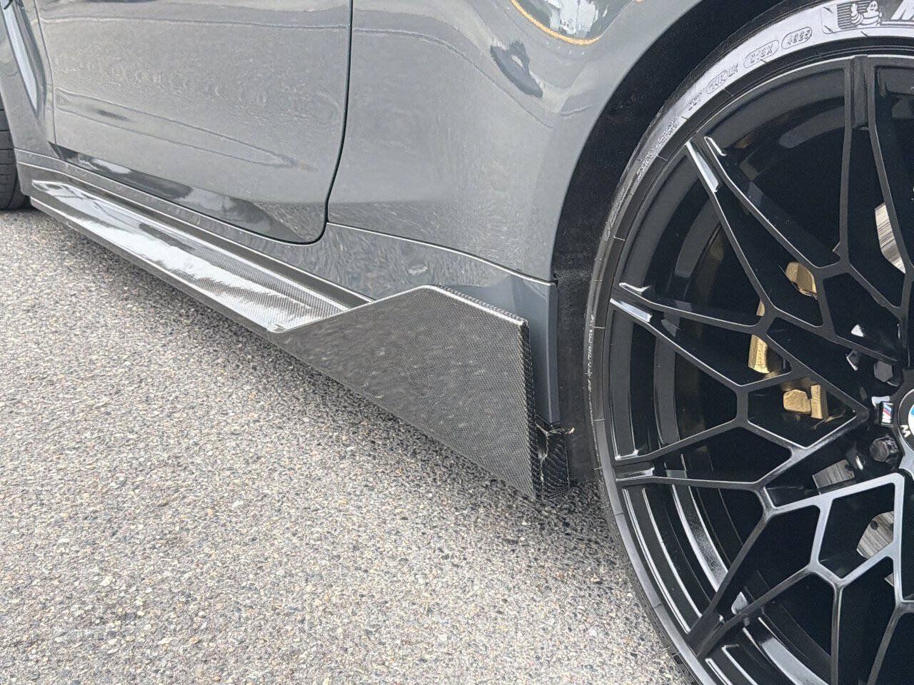 Used 2021 BMW M4 Competition w/ M Carbon Exterior Package RWD image 4