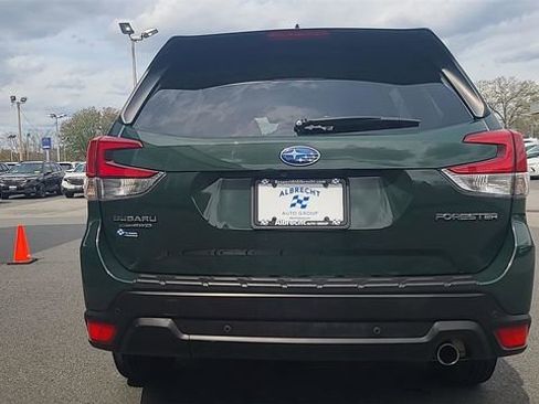 Used 2024 Subaru Forester Limited AWD/4WD image 5