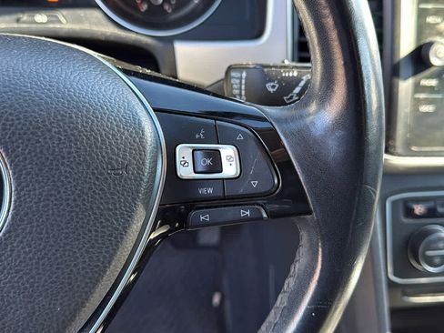 Used 2019 Volkswagen Atlas SE w/ Towing Package image 16