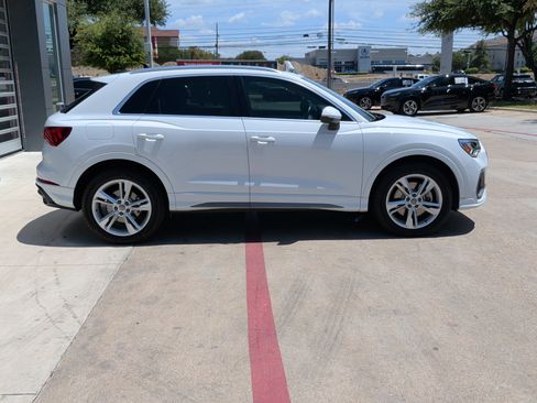 Used 2019 Audi Q3 2.0T Premium Plus AWD/4WD image 11