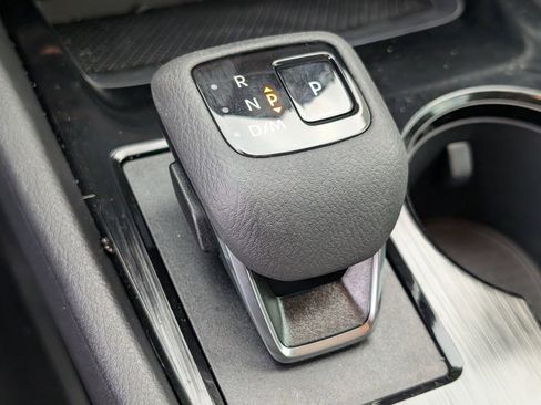 New 2026 Nissan Rogue SV FWD image 17