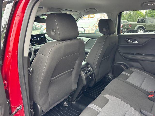 Used 2024 Chevrolet Blazer LT w/ Convenience Package FWD image 9