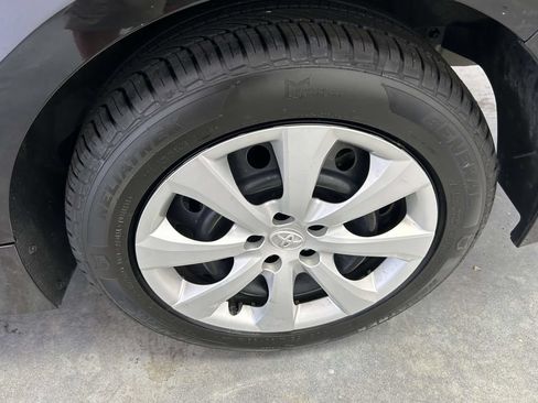 Certified 2024 Toyota Corolla LE FWD image 10
