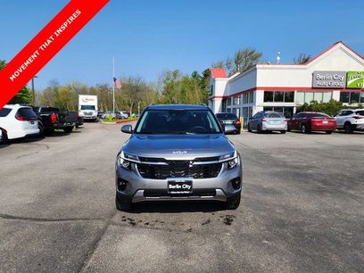 New 2026 Kia Seltos EX w/ EX Sunroof Package