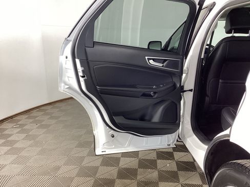 Used 2023 Ford Edge SEL w/ Convenience Package AWD/4WD image 13