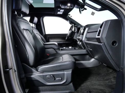 Certified 2018 Ford Expedition Limited w/ Equipment Group 302A AWD/4WD image 11