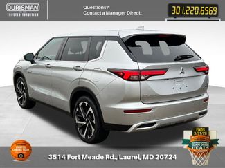 Used 2023 Mitsubishi Outlander SE video 3