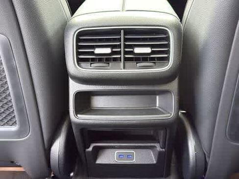 Certified 2026 Mercedes-Benz GLE 350 4MATIC image 31