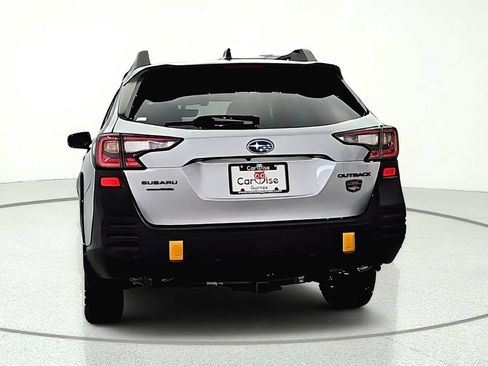 Used 2022 Subaru Outback Wilderness AWD/4WD image 6