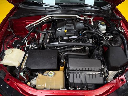 Used 2011 MAZDA MX-5 Miata Grand Touring w/ Premium Pkg image 32