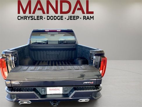 Used 2024 GMC Sierra 1500 AT4 w/ AT4 Premium Package image 22