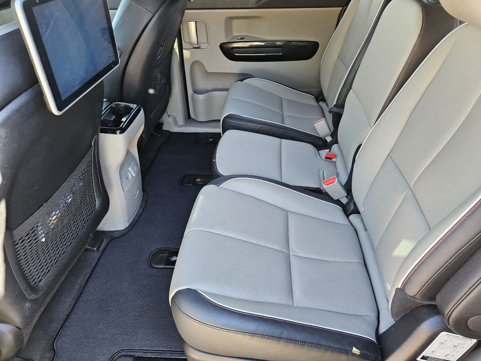Used 2020 Kia Sedona EX w/ EX Premium Package FWD image 29