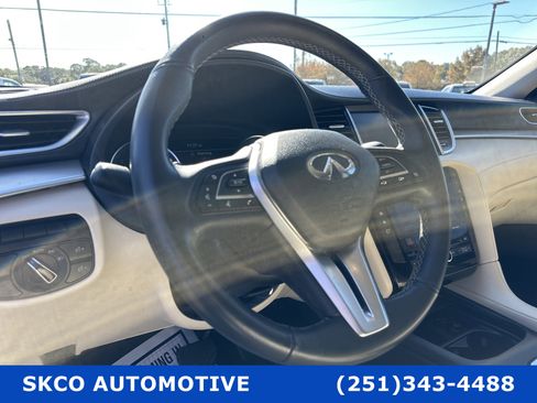 Used 2019 INFINITI QX50 Luxe w/ Navigation Package image 19