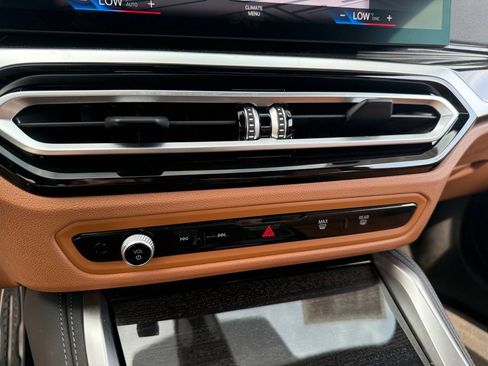 Certified 2024 BMW 430i xDrive Coupe w/ M Sport Package AWD/4WD image 27