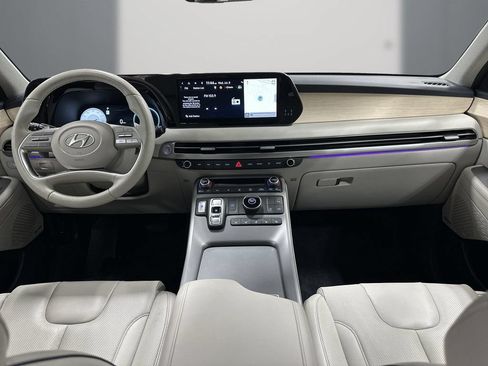 Used 2024 Hyundai Palisade Limited FWD image 19