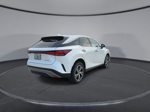 Used 2026 Lexus RX 350 Premium w/ Accessory Package (Z1) FWD image 8