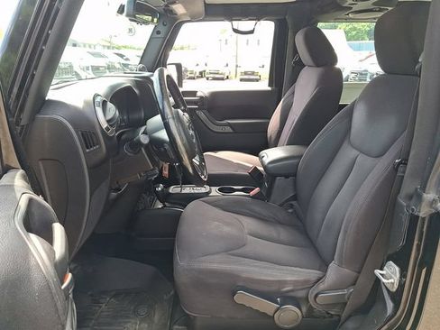 Used 2014 Jeep Wrangler Sport w/ Quick Order Package 24S AWD/4WD image 2
