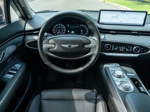 Used 2023 Genesis GV70 2.5T w/ Select Package AWD/4WD image 19